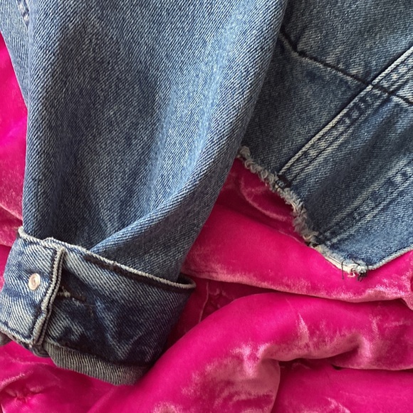 ASOS Cropped Oversized Denim Jacket - Picture 3 of 4